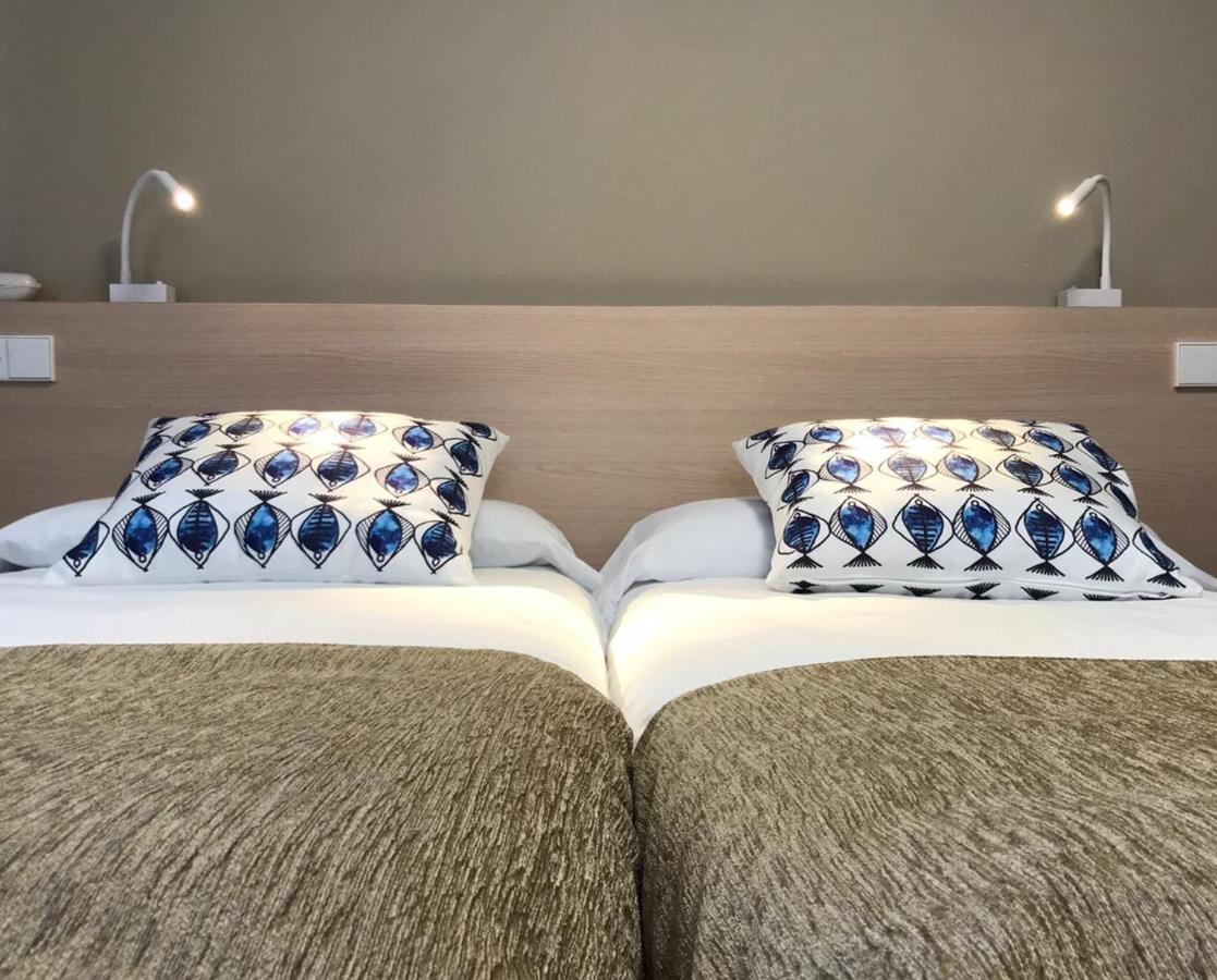 Hotel Baltico 2 Estrellas Luarca Zewnętrze zdjęcie